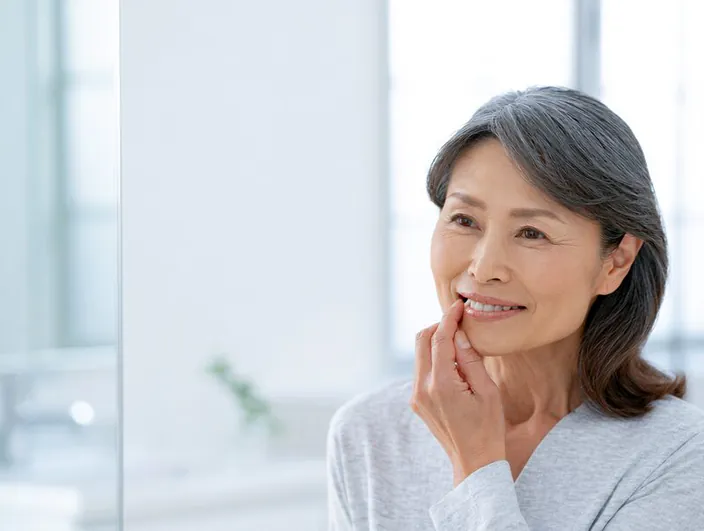 差し歯がぐらつく・取れた状態のイメージ